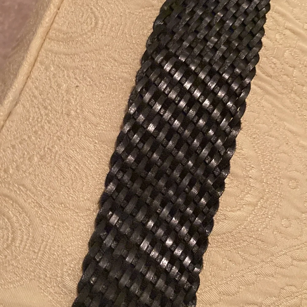 Chico’s Black & White Mosaic Round  Buckle Braided Leather Belt